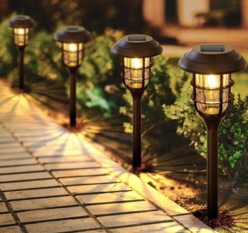 Lampes solaires jardin